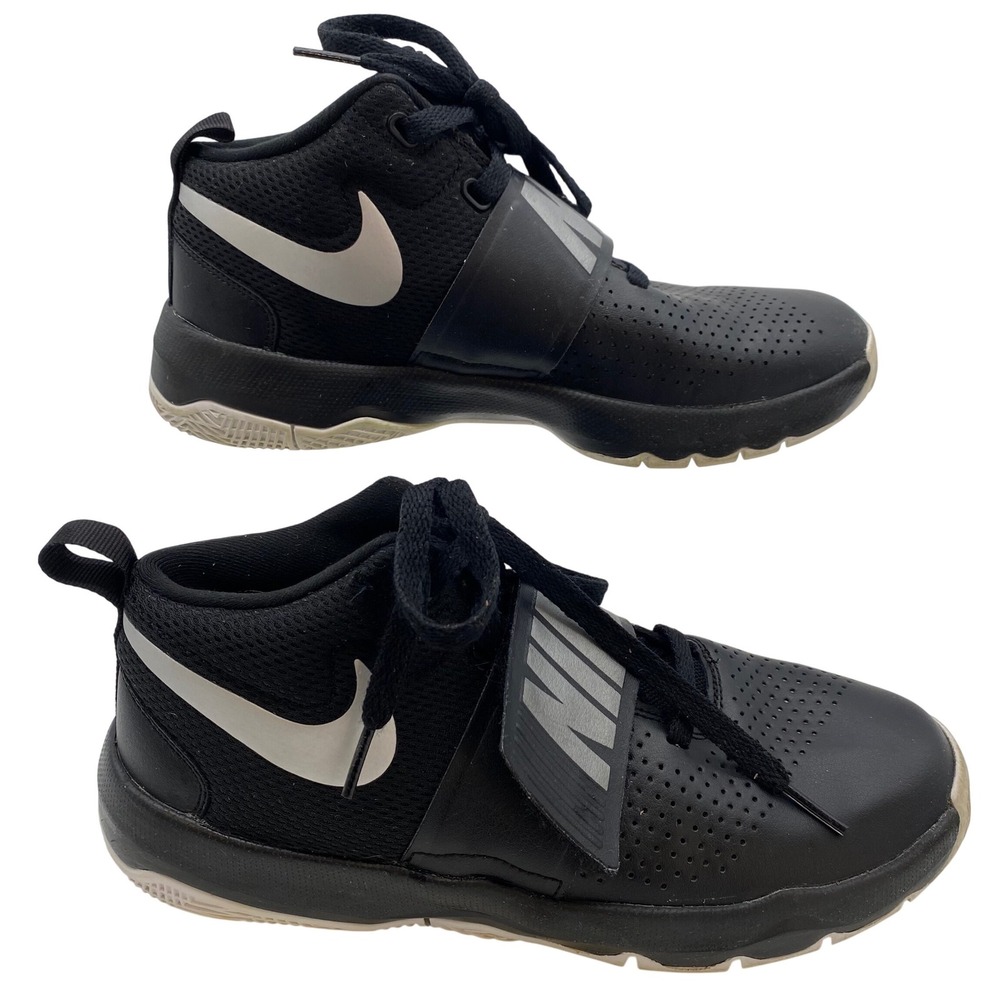 Nike Team Hustle D8 Basketball Shoes Youth 6.5Y Black Silver 881941-001 Mid Top